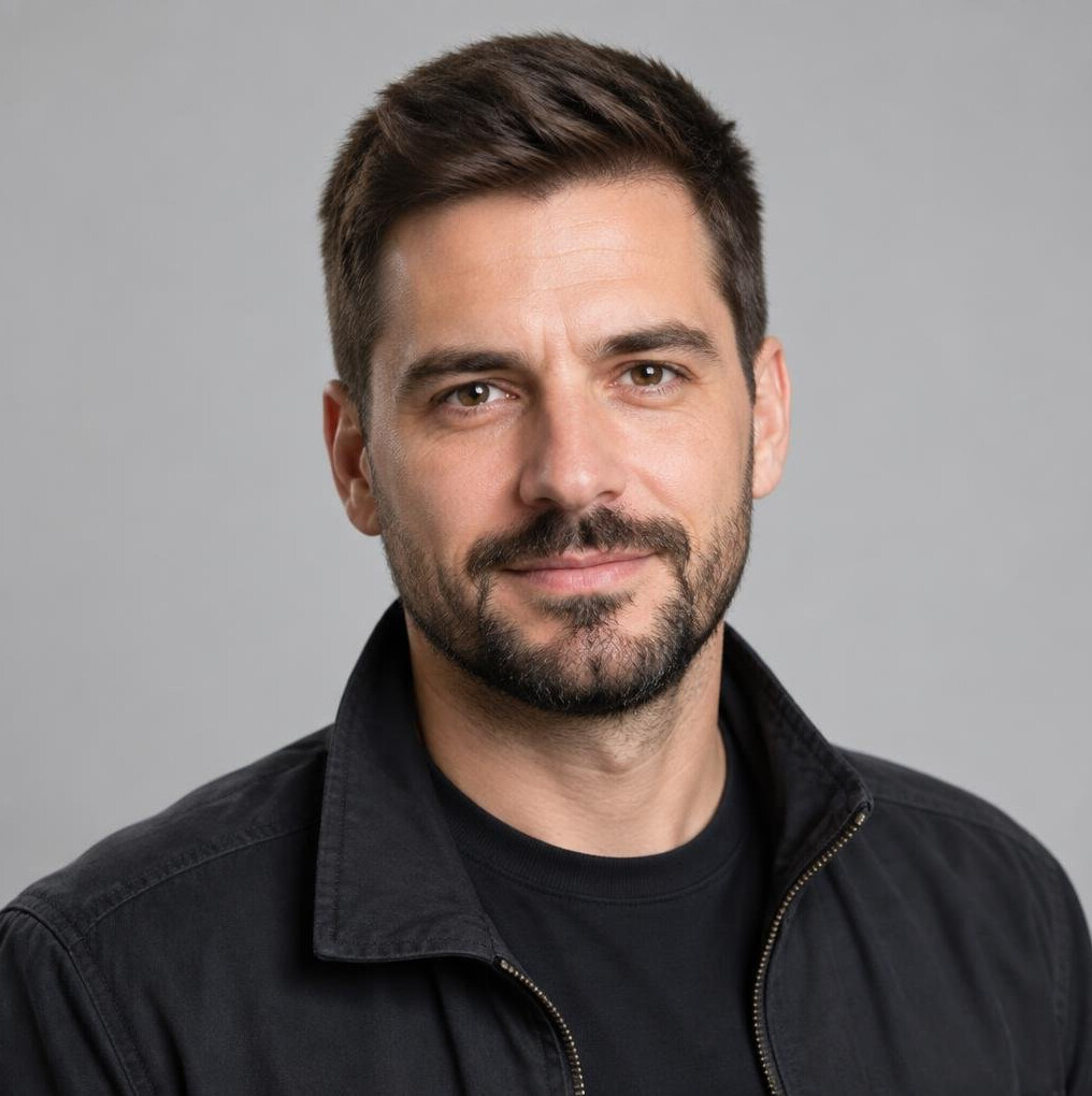Portrait of a bearded man looking at the camera